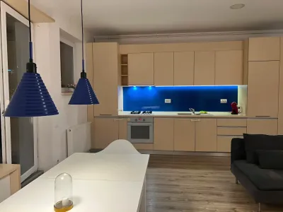 inchiriere apartament Sector 2, București bucătărie zonă de zi